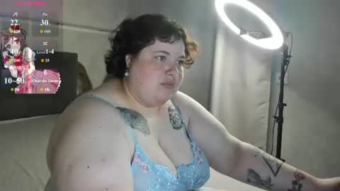Snapshot of sew_sunny chatting on 06-16-26, 12:57 Sew online show from 06-16-26, 12:57
