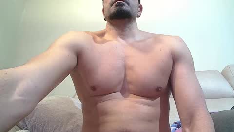 Snapshot of sex_machine_19 chatting on 12-07-24, 10:23 SEX MACHINE 19 online show from 12-07-24, 10:23