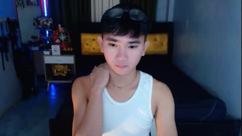 Snapshot of sexandroid1016 chatting on 11-27-25, 01:57 sexandroid1016 online show from 11-27-25, 01:57