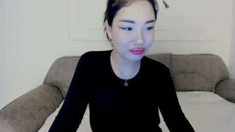 Lumi online show from 03-12-26, 05:52