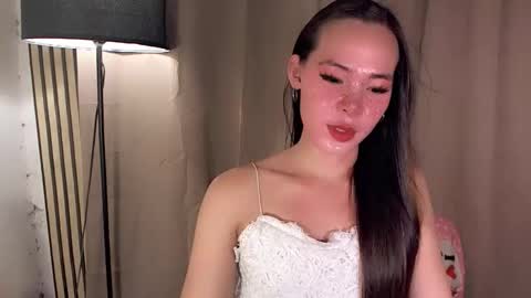 Snapshot of sexbombvenice chatting on 05-01-26, 04:28 Venice online show from 05-01-26, 04:28