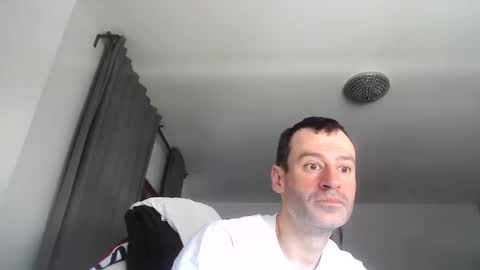 Snapshot of sexbrute chatting on 06-06-26, 02:00 sexbrute online show from 06-06-26, 02:00