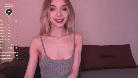 Snapshot of sexdrugg666 chatting on 05-10-26, 02:39 Dina online show from 05-10-26, 02:39