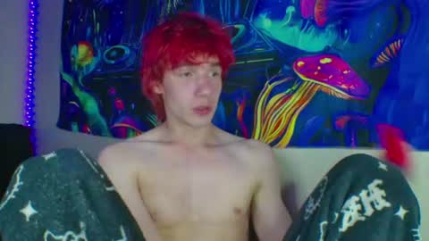 Snapshot of sexi_grunger chatting on 08-09-26, 07:52 Big Cock online show from 08-09-26, 07:52