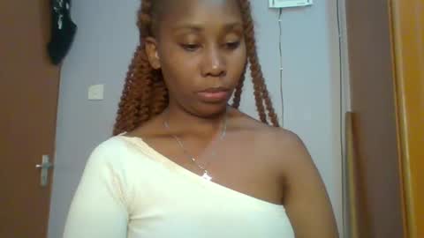 Snapshot of sexie_curvie chatting on 01-24-25, 07:39 Maggie online show from 01-24-25, 07:39