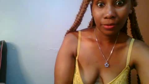 Snapshot of sexie_curvie chatting on 01-29-25, 10:48 Maggie online show from 01-29-25, 10:48