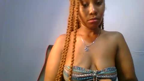 Snapshot of sexie_curvie chatting on 01-30-25, 12:07 Maggie online show from 01-30-25, 12:07