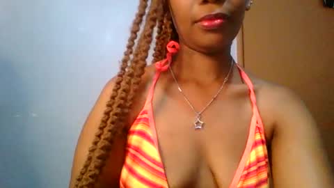 Snapshot of sexie_curvie chatting on 02-01-25, 07:26 Maggie online show from 02-01-25, 07:26