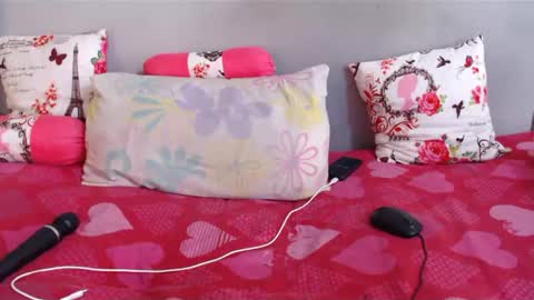 Snapshot of sexiebootyjoyxx chatting on 12-10-24, 10:49 sexiebootyjoyxx online show from 12-10-24, 10:49
