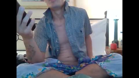 Snapshot of sexiiisenseiii chatting on 12-03-24, 09:33 dankdiggler online show from 12-03-24, 09:33