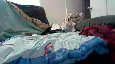 Snapshot of sexiiisenseiii chatting on 01-20-25, 03:39 dankdiggler online show from 01-20-25, 03:39