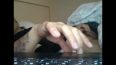 Snapshot of sexiiisenseiii chatting on 02-26-25, 05:39 dankdiggler online show from 02-26-25, 05:39