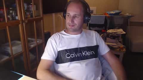 Snapshot of sexlobo1 chatting on 10-23-25, 01:27 Sexlobo online show from 10-23-25, 01:27