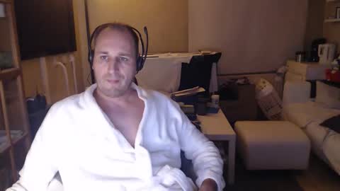 Snapshot of sexlobo1 chatting on 01-10-26, 07:59 Sexlobo online show from 01-10-26, 07:59