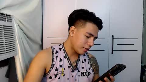 Snapshot of sexloversxxxx chatting on 11-13-25, 04:06 HI I AM JAMESPLEASE LET ME DO SOME HOT SHOWS FOR YOU HERE FOR MY SCHOOL AND FOR MY FAMILY online show from 11-13-25, 04:06