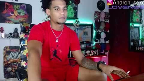 Aharon  ravelo online show from 10-19-25, 04:46