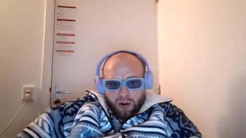 Snapshot of sexratalex chatting on 10-19-25, 07:25 sexratalex online show from 10-19-25, 07:25