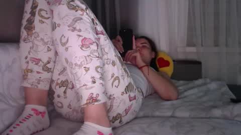 Snapshot of sexsy_bunny chatting on 10-06-25, 07:00 See you on October going to miss you guys incredibly. Subscribe to my Onlyfans Channel to follow the news online show from 10-06-25, 07:00