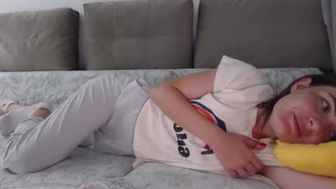 Snapshot of sexsy_bunny chatting on 10-19-25, 08:09 See you on October going to miss you guys incredibly. Subscribe to my Onlyfans Channel to follow the news online show from 10-19-25, 08:09