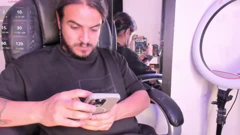 Snapshot of sextape_couple chatting on 03-17-26, 03:44 Ask me online show from 03-17-26, 03:44