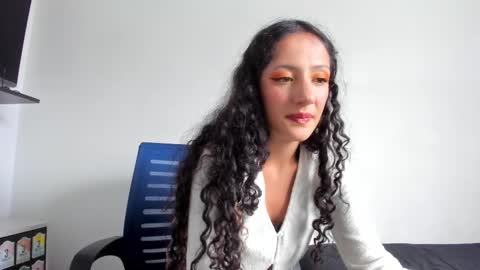 Jax and Lu online show from 09-26-25, 08:35