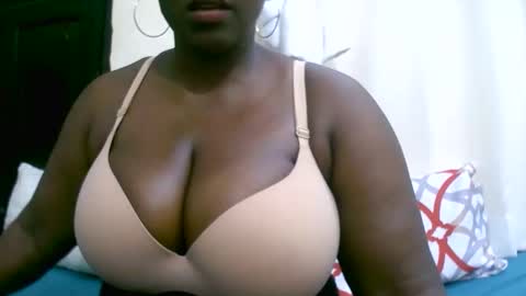 sexxi_ebony online show from 09-28-25, 01:11