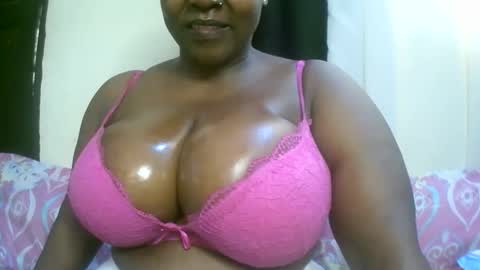 Snapshot of sexxi_ebony chatting on 03-12-26, 03:07 sexxi_ebony online show from 03-12-26, 03:07