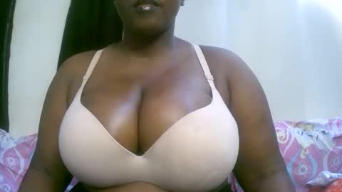 Snapshot of sexxi_ebony chatting on 03-29-26, 07:19 sexxi_ebony online show from 03-29-26, 07:19