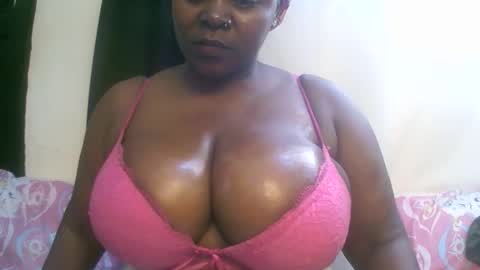 Snapshot of sexxi_ebony chatting on 04-12-26, 08:08 sexxi_ebony online show from 04-12-26, 08:08