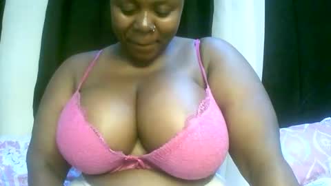 Snapshot of sexxi_ebony chatting on 04-27-26, 06:28 sexxi_ebony online show from 04-27-26, 06:28