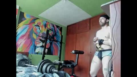 Snapshot of sexxmann77 chatting on 09-11-25, 06:52 sexmann77 online show from 09-11-25, 06:52