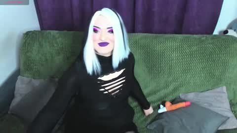 sexxx_queen online show from 12-14-25, 10:47