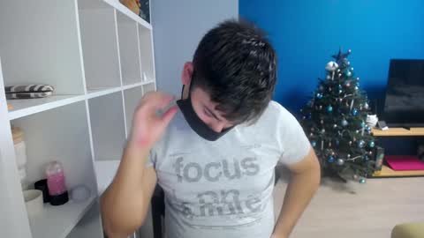Tommy online show from 12-25-24, 03:49