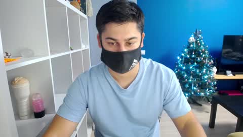 Tommy online show from 01-01-25, 04:39