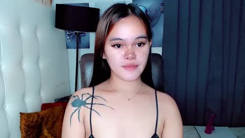 sexxxy_caroline online show from 01-18-25, 02:44