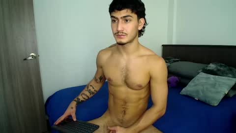 Snapshot of sexxxyjuan99 chatting on 05-19-26, 03:29 JUAN online show from 05-19-26, 03:29