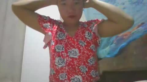 Snapshot of sexxxymomsh chatting on 03-22-26, 07:39 sexxxymomsh online show from 03-22-26, 07:39