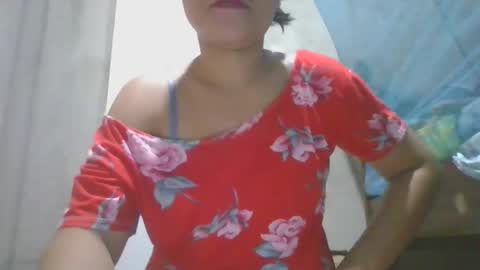 Snapshot of sexxxymomsh chatting on 03-23-26, 07:18 sexxxymomsh online show from 03-23-26, 07:18