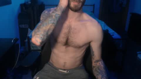Snapshot of sexxxysiul chatting on 12-24-24, 06:28 SiuL online show from 12-24-24, 06:28