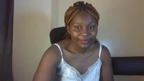 sexxy_amira online show from 10-11-25, 12:10