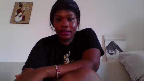 Snapshot of sexxy_beiby chatting on 02-18-26, 02:35 sexxy_beiby online show from 02-18-26, 02:35