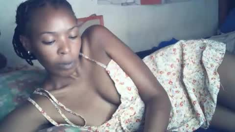 sexxy_curvy23 online show from 01-16-26, 07:45