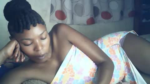 sexxy_curvy23 online show from 02-04-26, 03:45