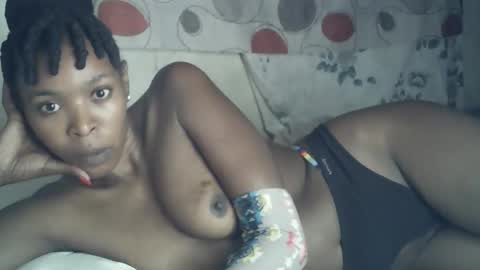 Snapshot of sexxy_curvy23 chatting on 03-08-26, 02:59 sexxy_curvy23 online show from 03-08-26, 02:59
