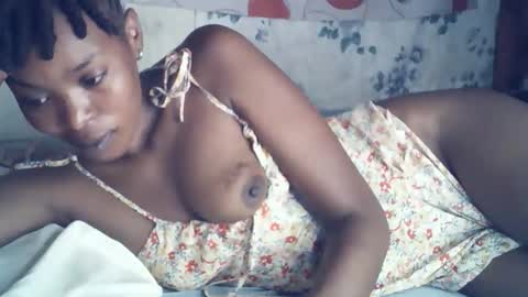 Snapshot of sexxy_curvy23 chatting on 03-12-26, 02:12 sexxy_curvy23 online show from 03-12-26, 02:12