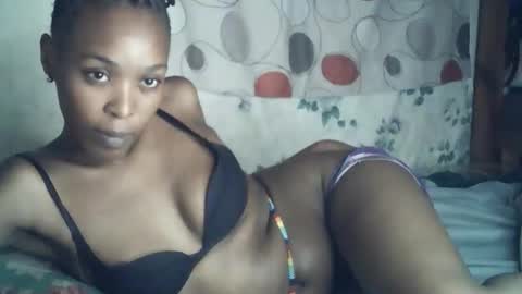 Snapshot of sexxy_curvy23 chatting on 03-26-26, 09:42 sexxy_curvy23 online show from 03-26-26, 09:42