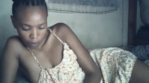 Snapshot of sexxy_curvy23 chatting on 04-03-26, 03:59 sexxy_curvy23 online show from 04-03-26, 03:59