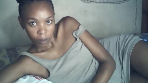 Snapshot of sexxy_curvy23 chatting on 04-04-26, 07:17 sexxy_curvy23 online show from 04-04-26, 07:17