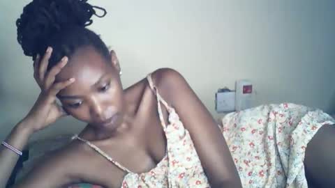 Snapshot of sexxy_curvy23 chatting on 05-04-26, 03:57 sexxy_curvy23 online show from 05-04-26, 03:57