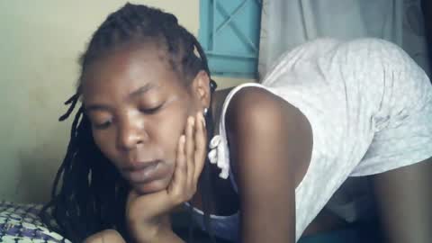 Snapshot of sexxy_curvy23 chatting on 06-28-26, 03:12 sexxy_curvy23 online show from 06-28-26, 03:12